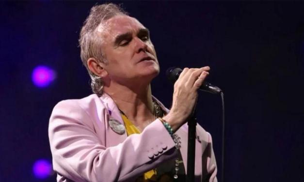 Morrissey novamente cancela shows no Brasil