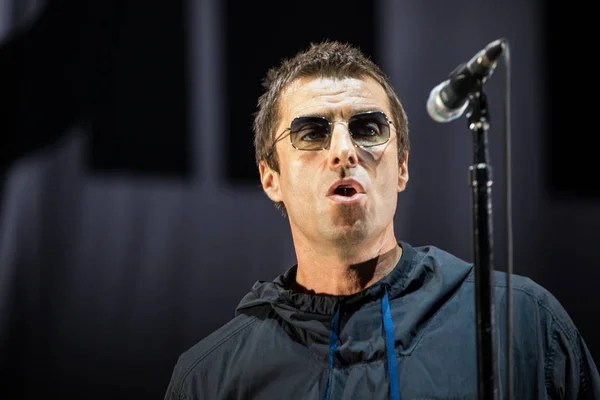 Liam Gallagher em apresentação solo em Pequim, na China. 