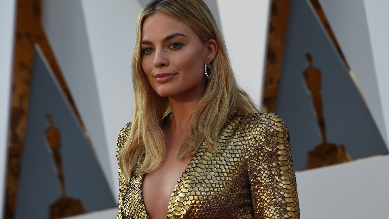 Margot Robbie to Produce & Star in Sports Gambling Film ‘Dangerous Odds’