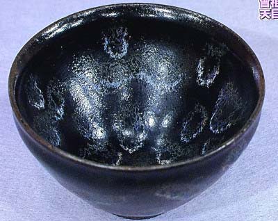 なんでも鑑定団』登場の国宝級・曜変天目茶碗に偽物疑惑、文化財調査も