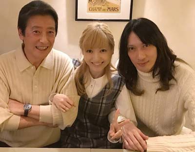 松田聖子プライベート写真4枚