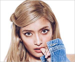 ローラ