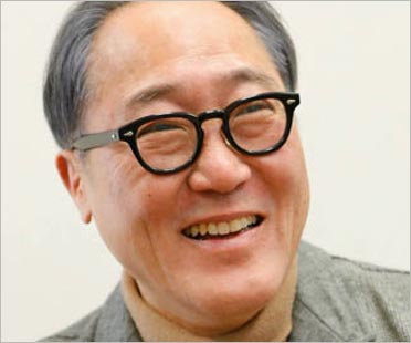 有名ベテラン俳優Sに奇行目撃の噂で誰?と話題。ナックルズが怪情報報道