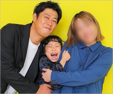 パンサー尾形貴弘と妻・尾形あい＆長女さくちゃん