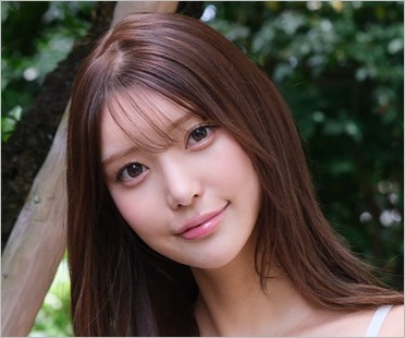 セクシー女優・倉木華