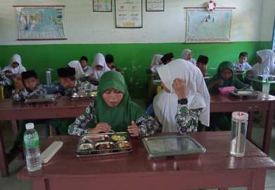 SPPG Sebatik Timur Tetap Salurkan MBG ke Sekolah – Sekolah di Sebatik Timur
