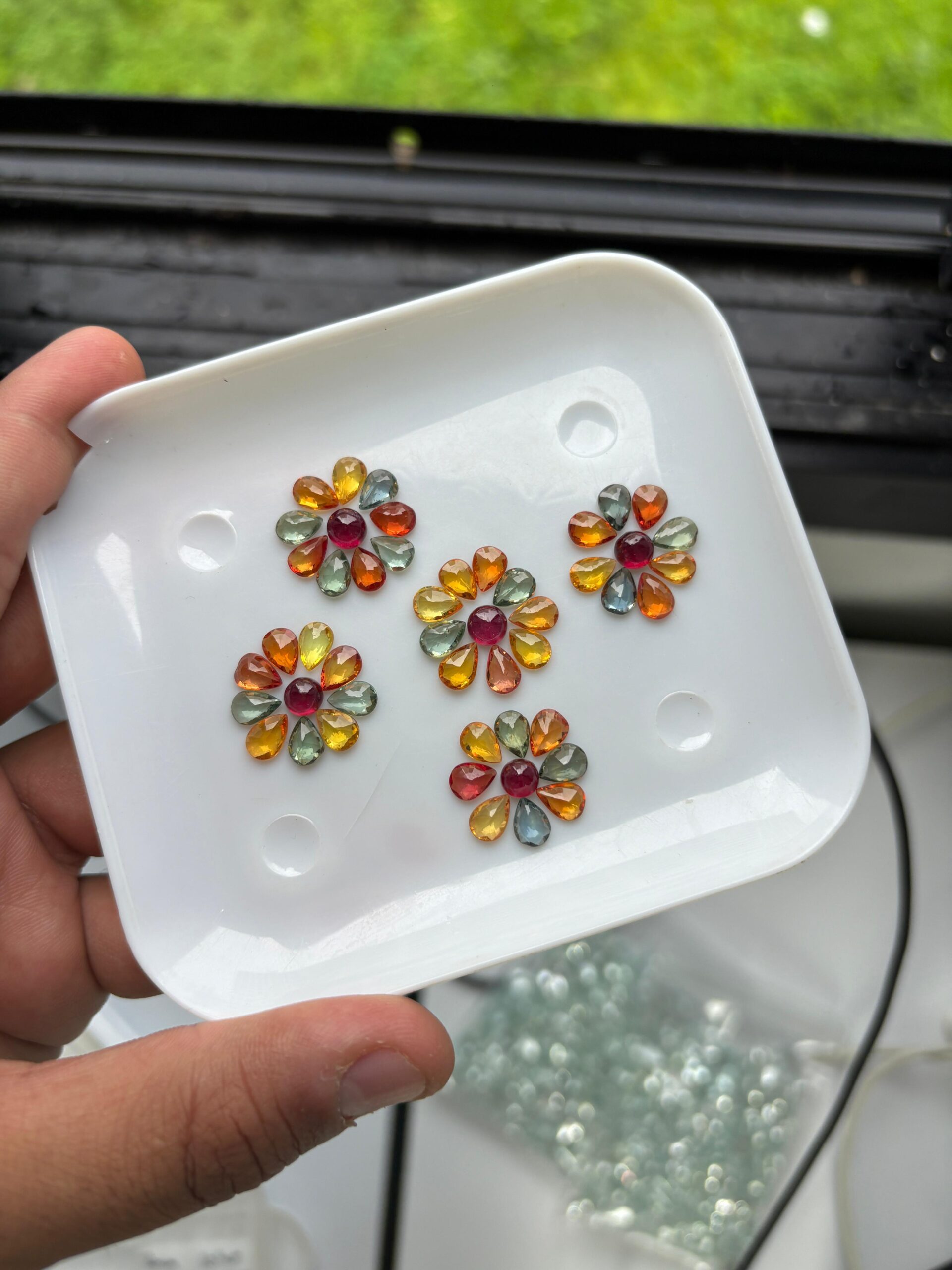 Natural-Sapphires-And-Ruby-Flower-Set