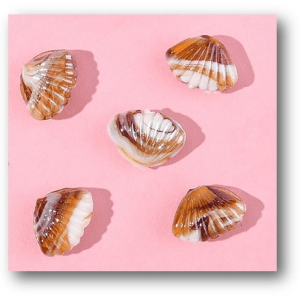 Lampwork Shell Pendant 23x16mm (1)