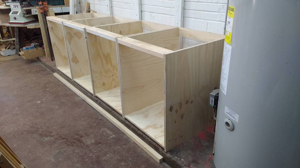 Workbench cabinets January 2017