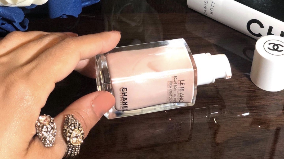 chanel liquid highlighter