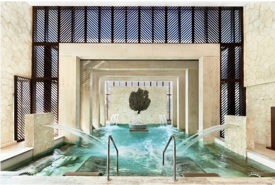 Ciel Spa de SLS Playa Mujeres, wellness con vista al Caribe