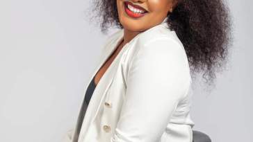 Irene, a 45-Year-Old Sugarmummy from Utawala, Seeking a Young, Handsome Companion for a Meaningful Connection
