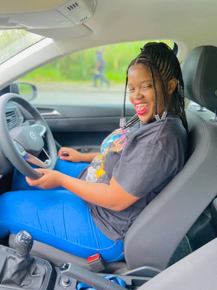 Anita Sugar Mummy in Nairobi Seeking a Spirited Younger Partner for a Passionate Affair