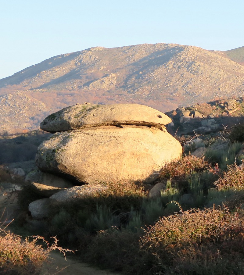 Bolo granítico fracturado