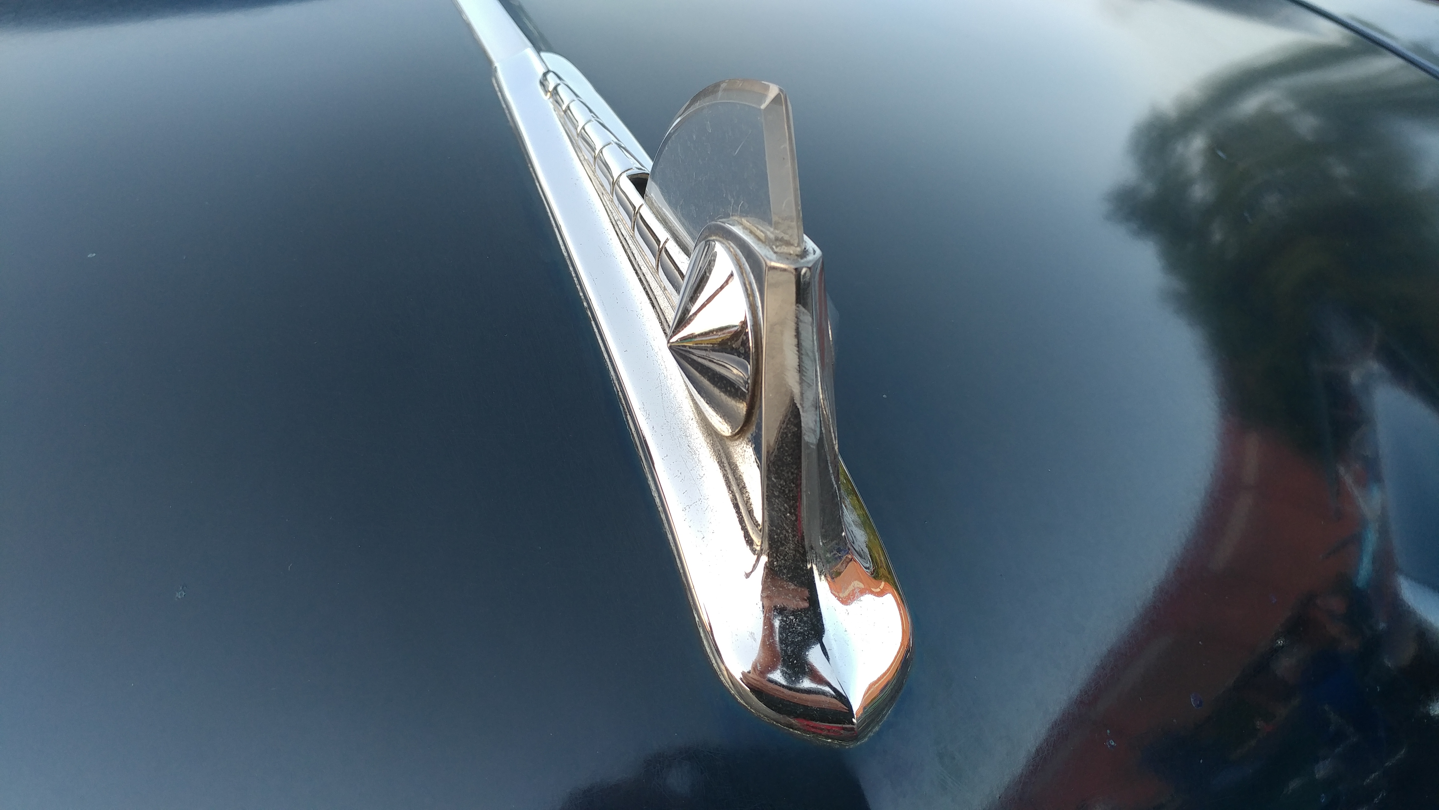 0825171922e_HDR