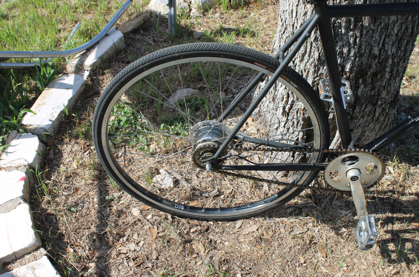 Electra Hybrid PROJECT Bike - 0106