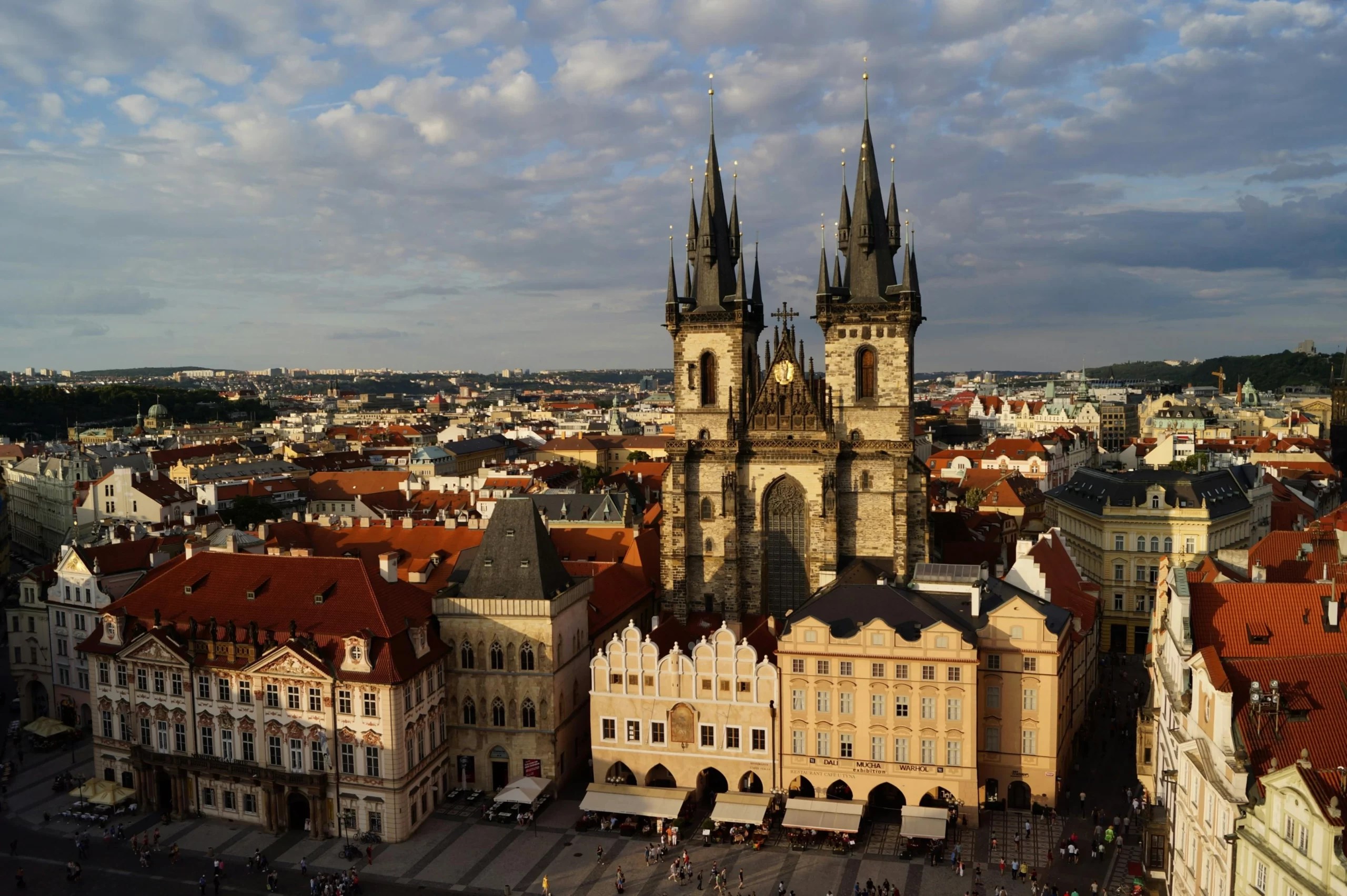 Czechia, or the Czech Republic, is making a name for itself in Europe’s digital economy. It’s got the location, talent, and infrastructure global companies look for. Local businesses are strong in areas like software, AI, and cybersecurity, and the government’s all in on keeping the momentum going. 