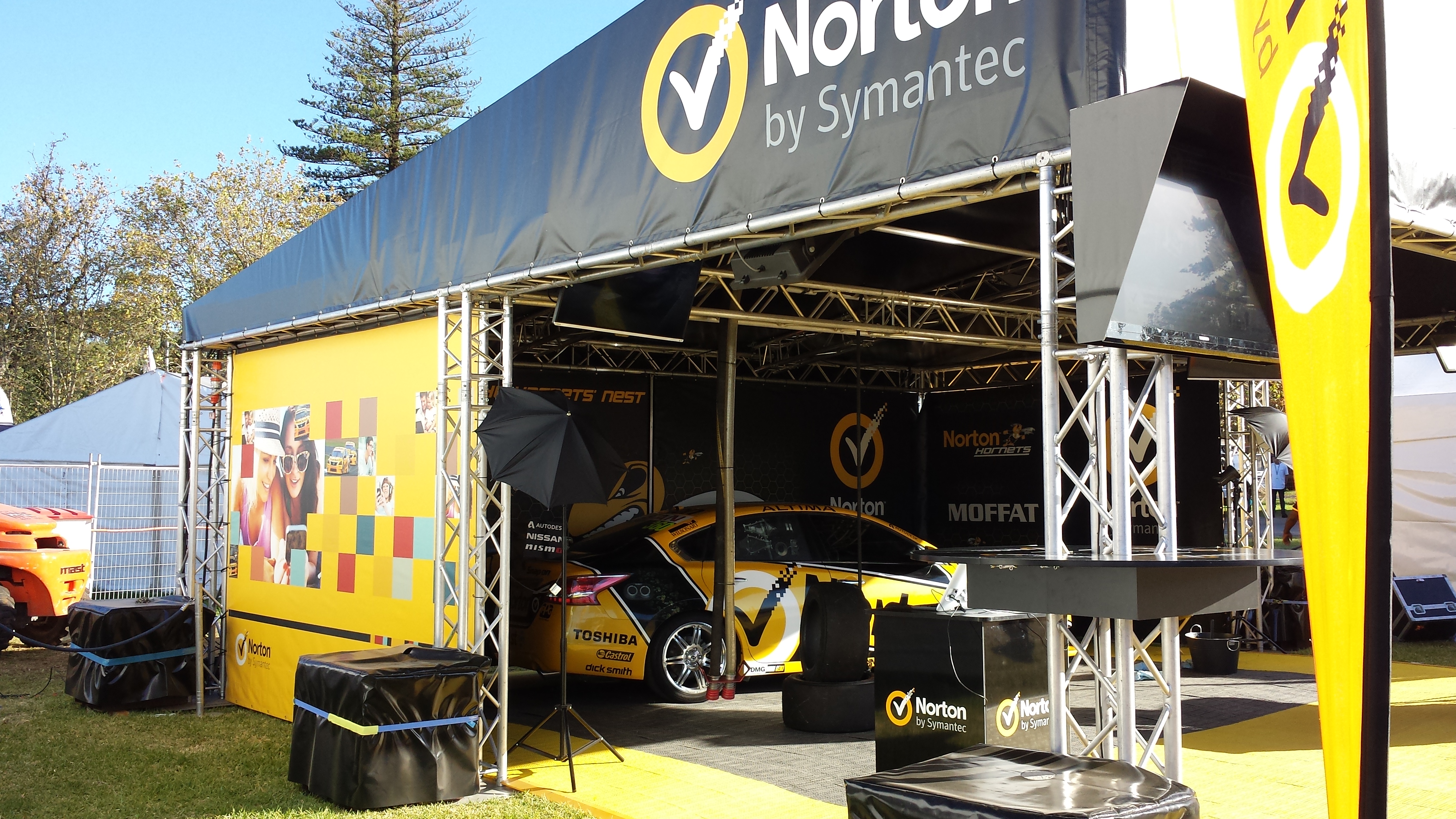 Norton V8s structure 2014