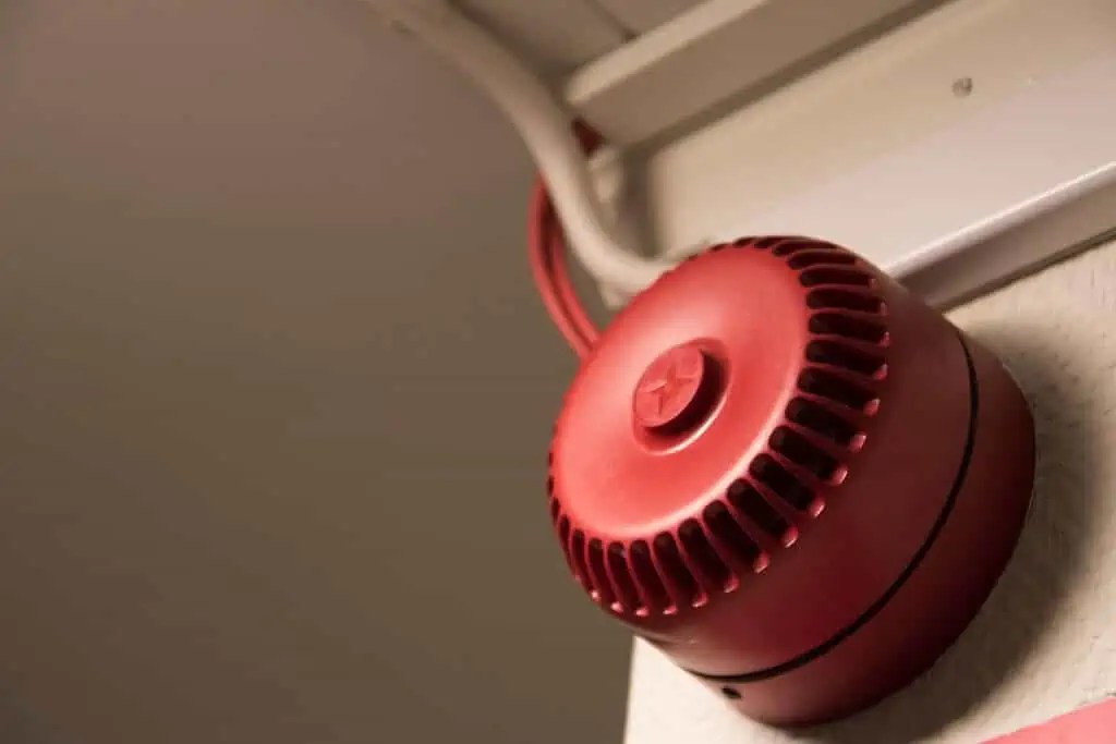 Alarm door contact: what is it & how does it work