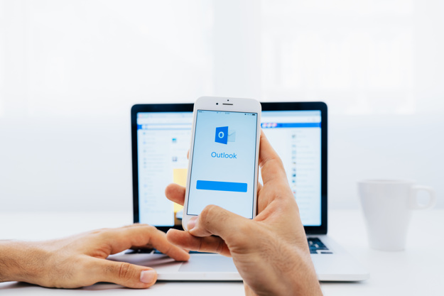 Outlook not working? microsoft fixing buggy june update 2020