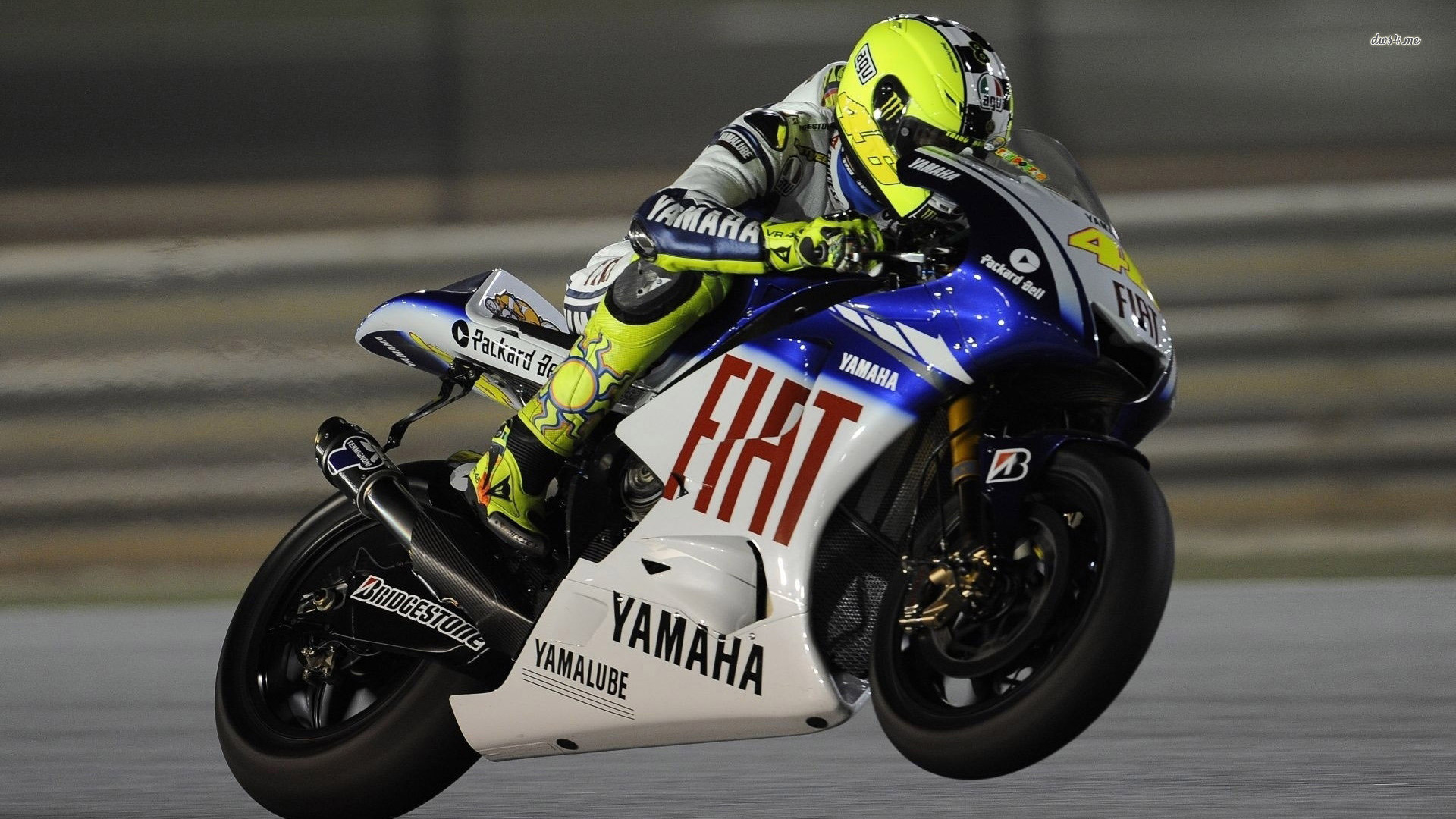 Hij wordt gezien als een van de beste motorcoureurs aller tijden, maar heeft het dit seizoen lastig. Valentino Rossi Wallpaper HD (65+ images)