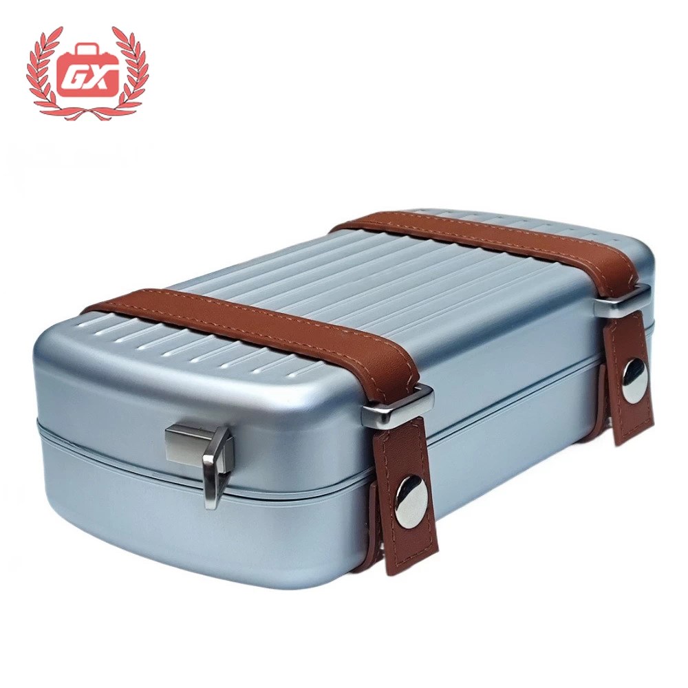 Portable cigar case