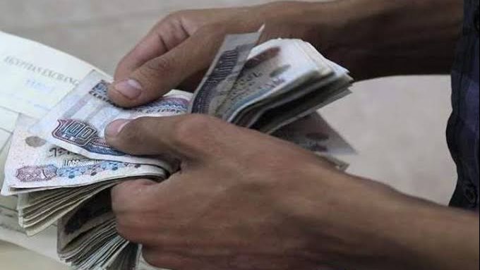 زكاة المال على القرض
