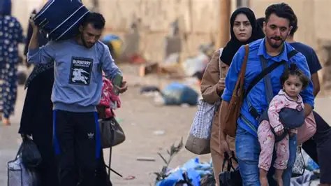 عبور الفلسطنيين من معبر رفح