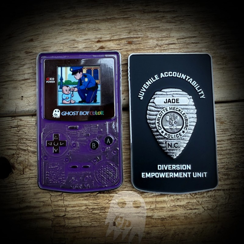 Coin Cmpd Ncat Coin Authentic Ghost Patch - Classic Dark Wallpaper - Mobile