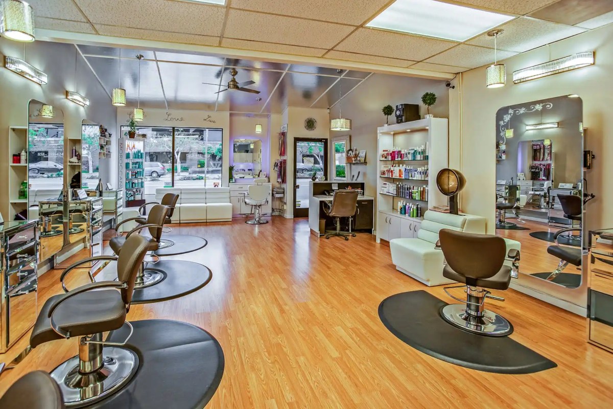 How to Start a Beauty Salon Business in Ghana