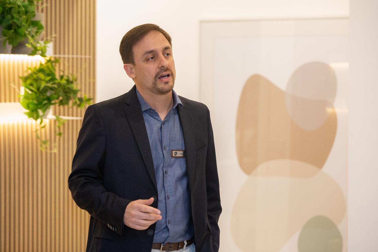 A Plaenge recebeu um grupo restrito de médicos do Hospital Vera Cruz (HVC) para um jantar no decorado do Signature Cambuí