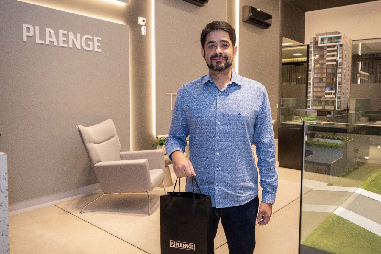 A Plaenge recebeu um grupo restrito de médicos do Hospital Vera Cruz (HVC) para um jantar no decorado do Signature Cambuí