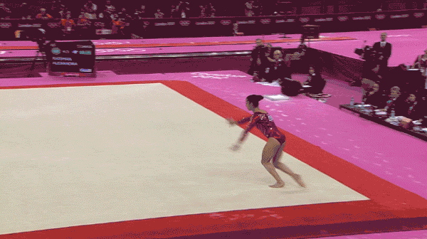 Aly Raisman's Floor Routine During 2012 Olympics Gifrific
