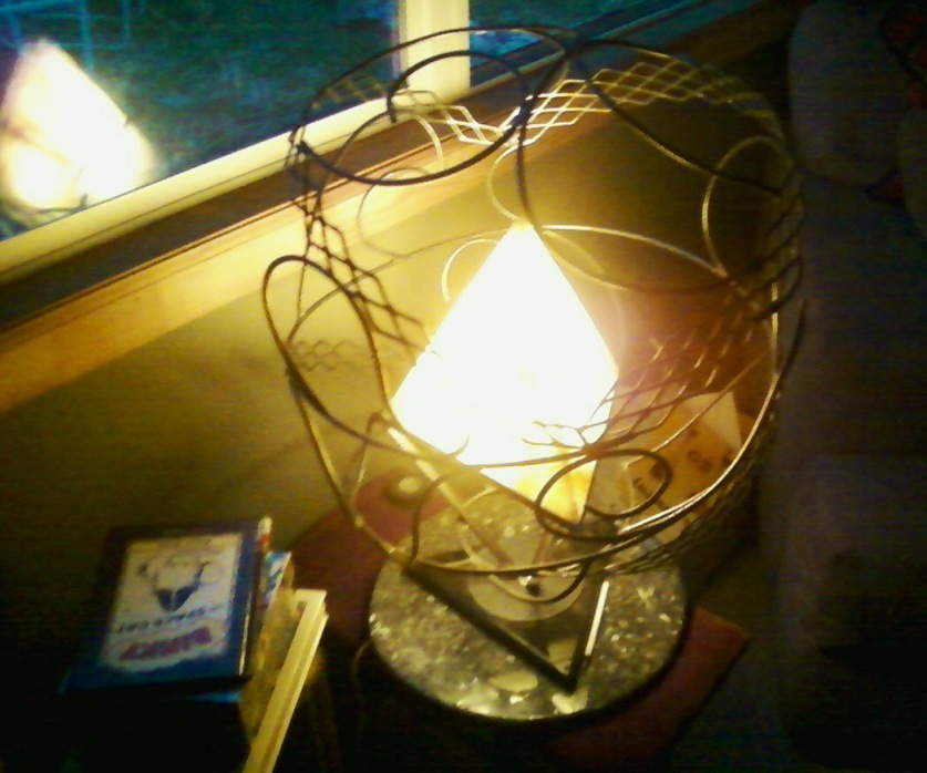 DeSmidt Universe Lamp