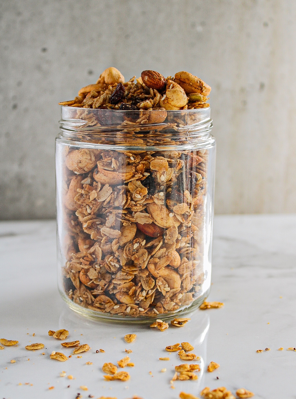 Cinnamon Raisin Nut Granola