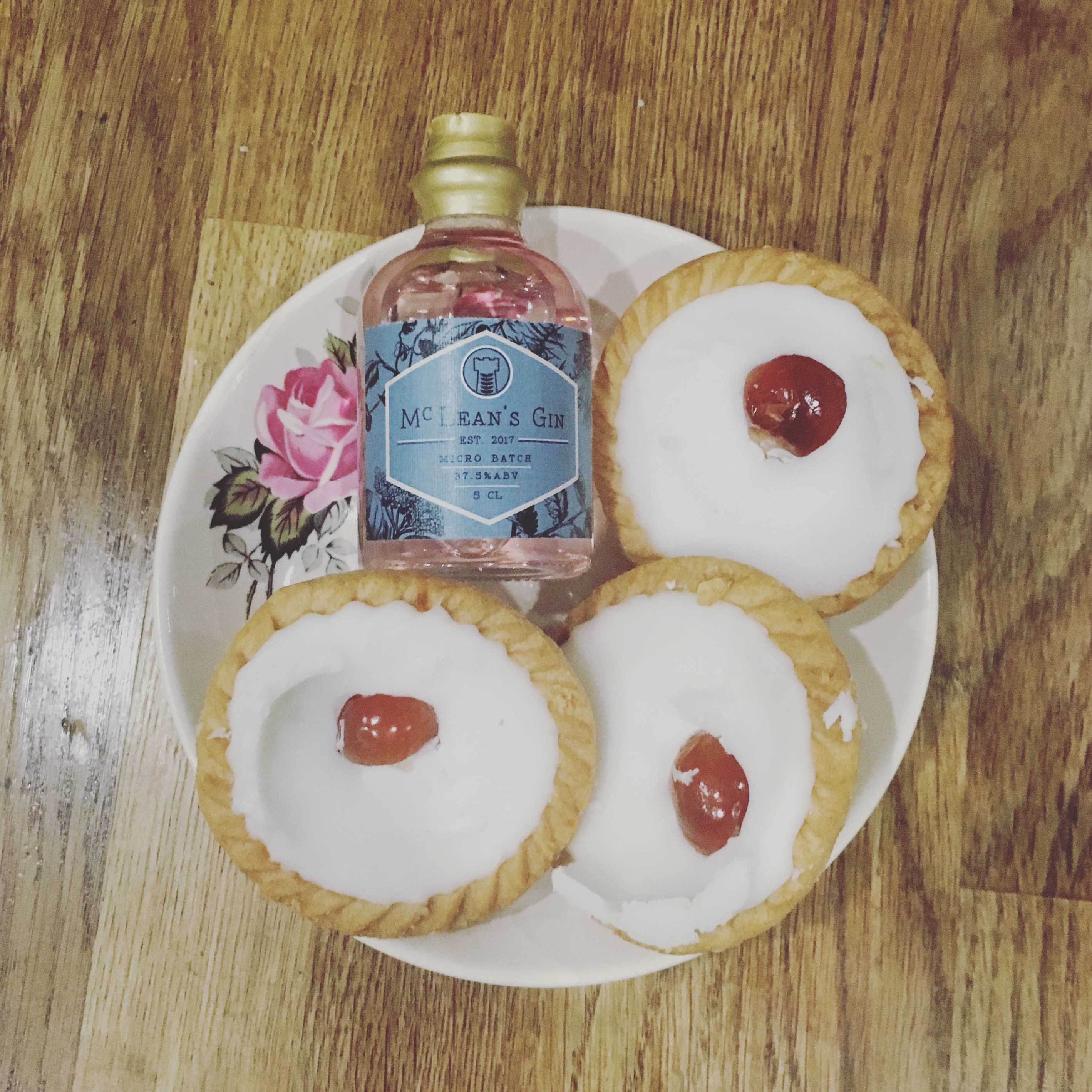 Which cherry bakewell