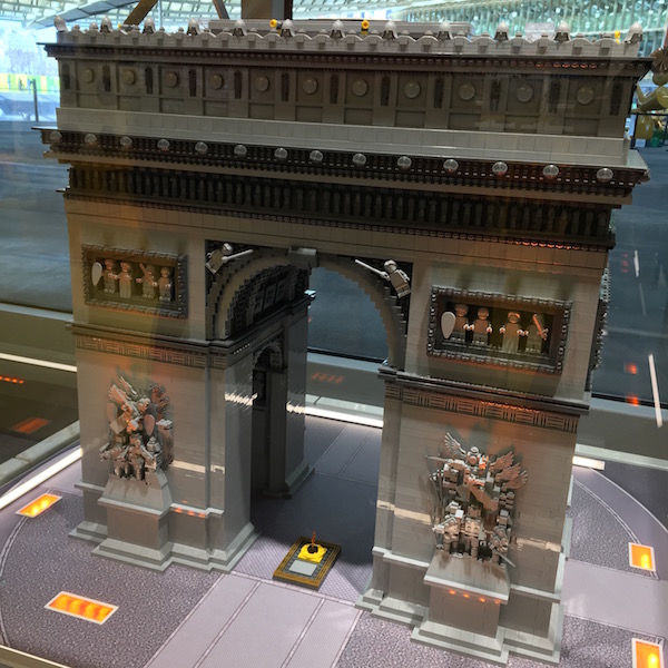 Paris 2017 - LEGO store