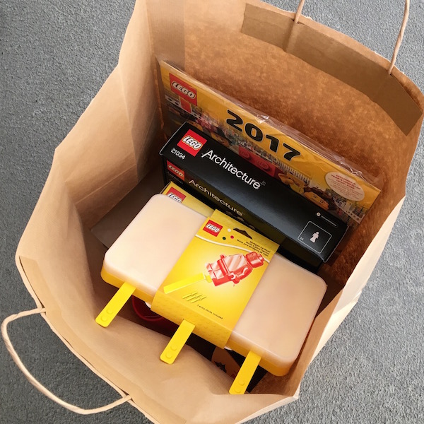 Paris 2017 - LEGO stash