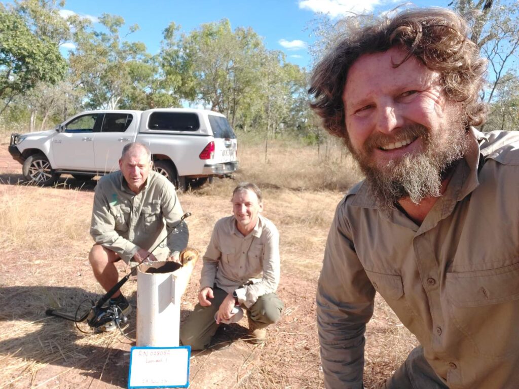 CSIRO scientists searching for stygofauna in the Northern Territory