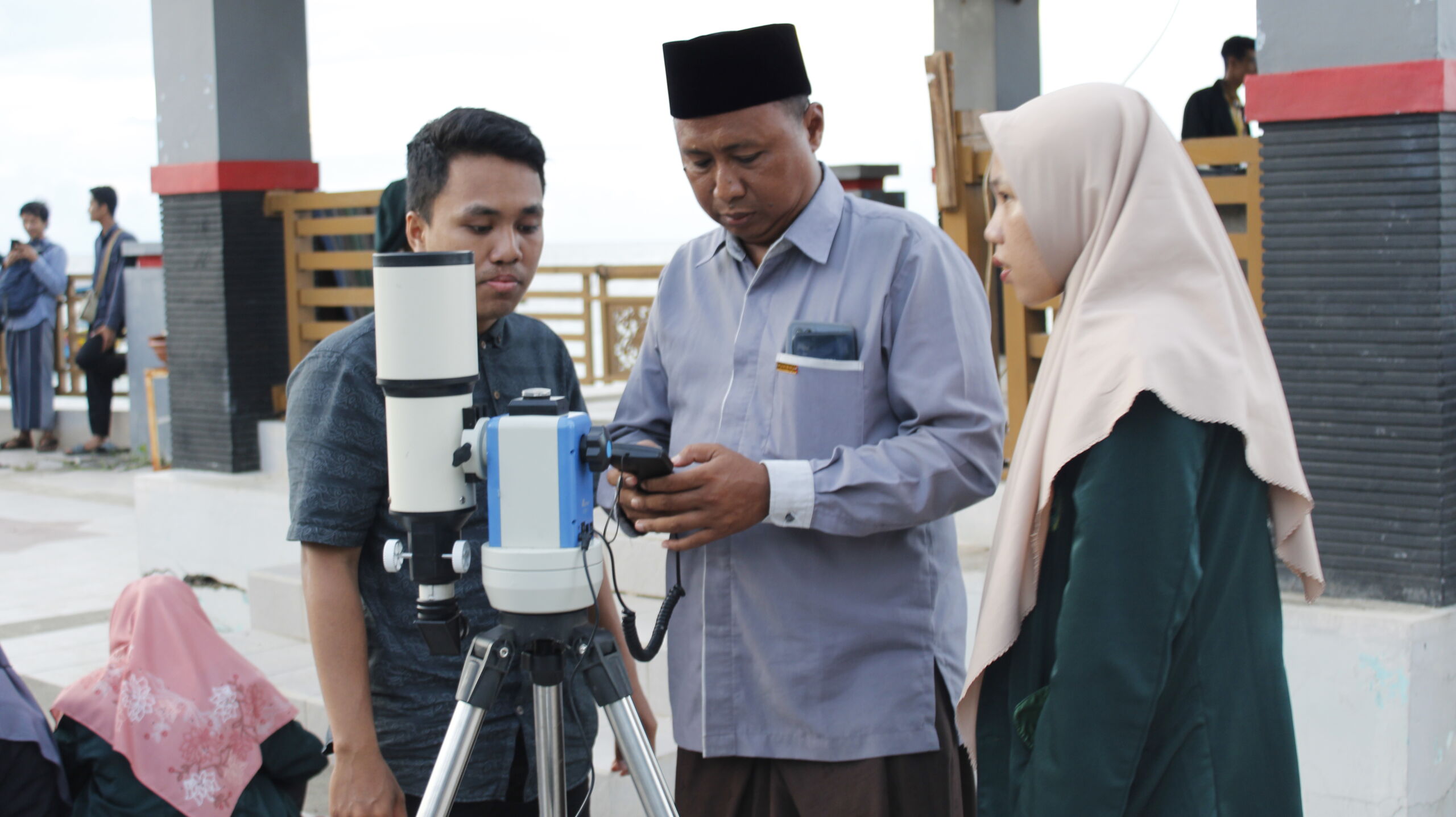 Pengamatan Gerhana Bulan Edukasi Masyarakat