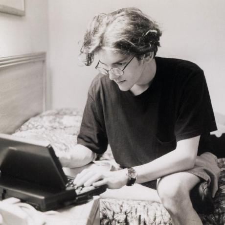 Benj Edwards Biography - Full HD Abstract Patterns for Desktop