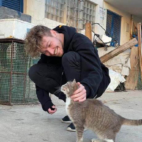 Examples Levelsio Disposable Camera Replicate - Modern High Resolution Minimal Images | Free Download