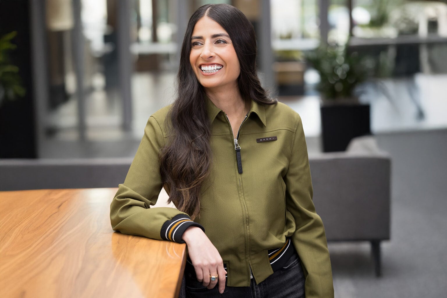 Asha Sharma, CEO de Xbox, hablando sobre Game Pass