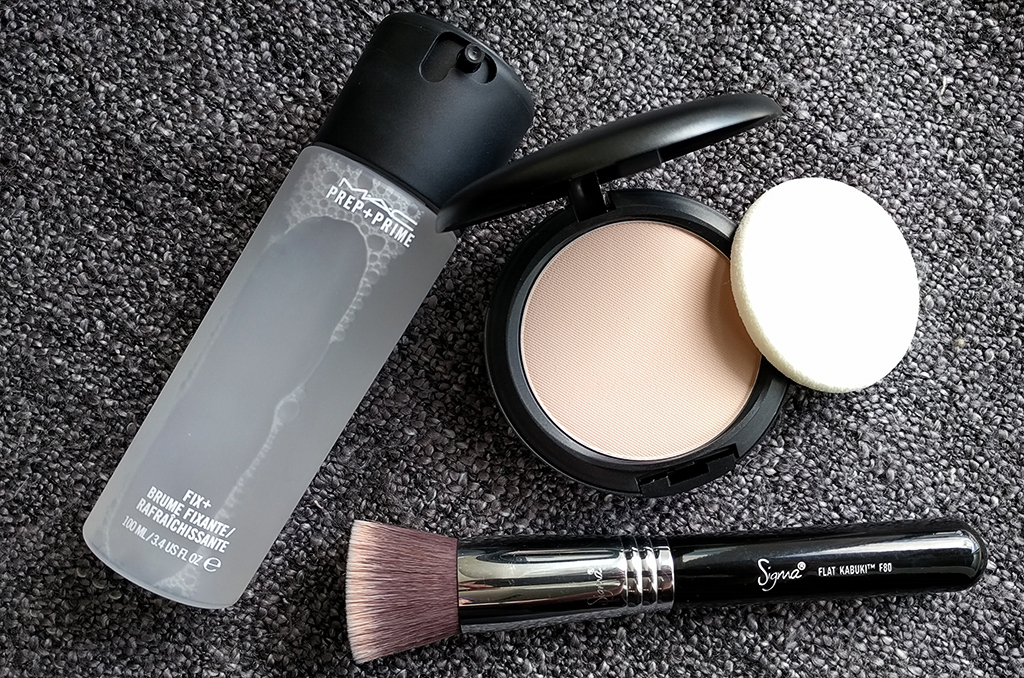 Holy Grail Foundation V 2 Mac Studio Fix Powder Nw10 Glitterbat