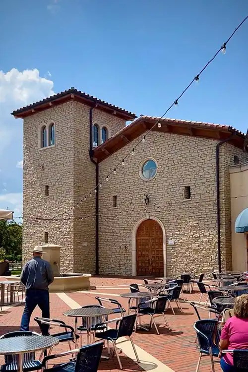 Villa Bellezza Winery in Pepin