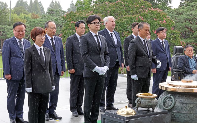 尹 ‘당과 긴밀 소통’ 재차 지시..“한동훈 공동목표 있다”