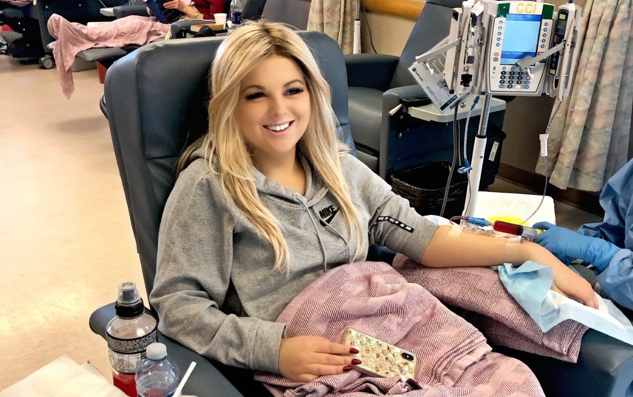 Oncology Nurse S Cancer Diagnosis Gives Her New Perspective Cbs News - Landscape Wallpapers - Creative 8K Collection