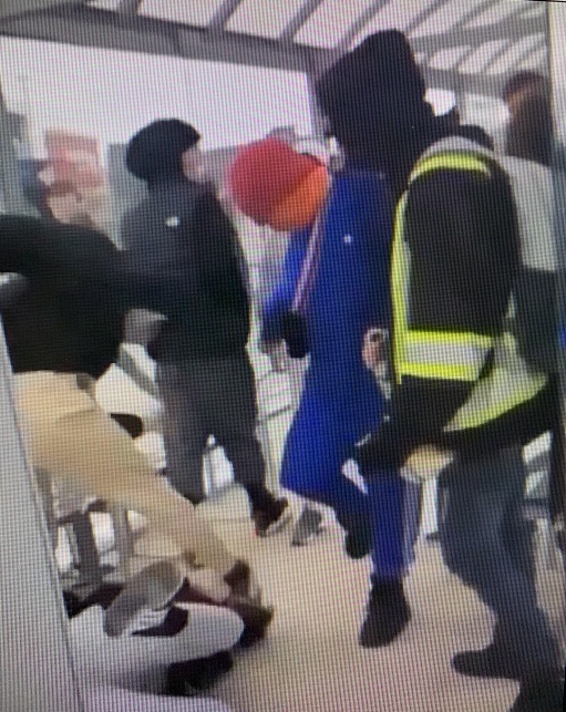 Video Released By Vancouver Police Shows Violent Swarming Incident In - Best Space Illustrations in Retina