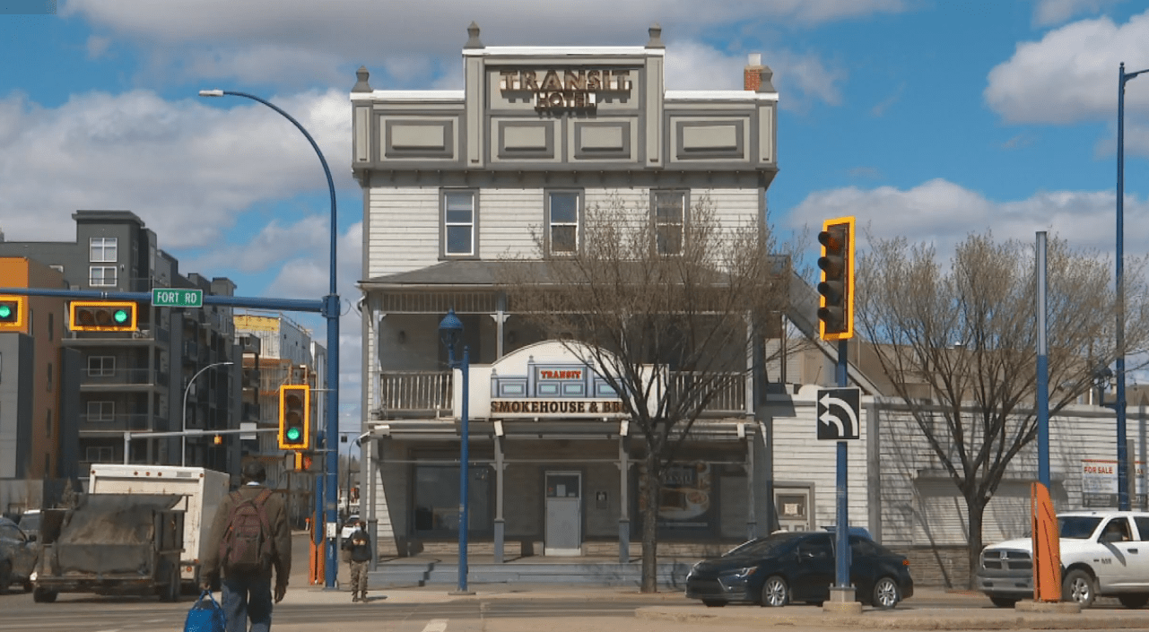 Transit Smokehouse deixando o histórico hotel Fort Road em favor do lado sul – Edmonton
