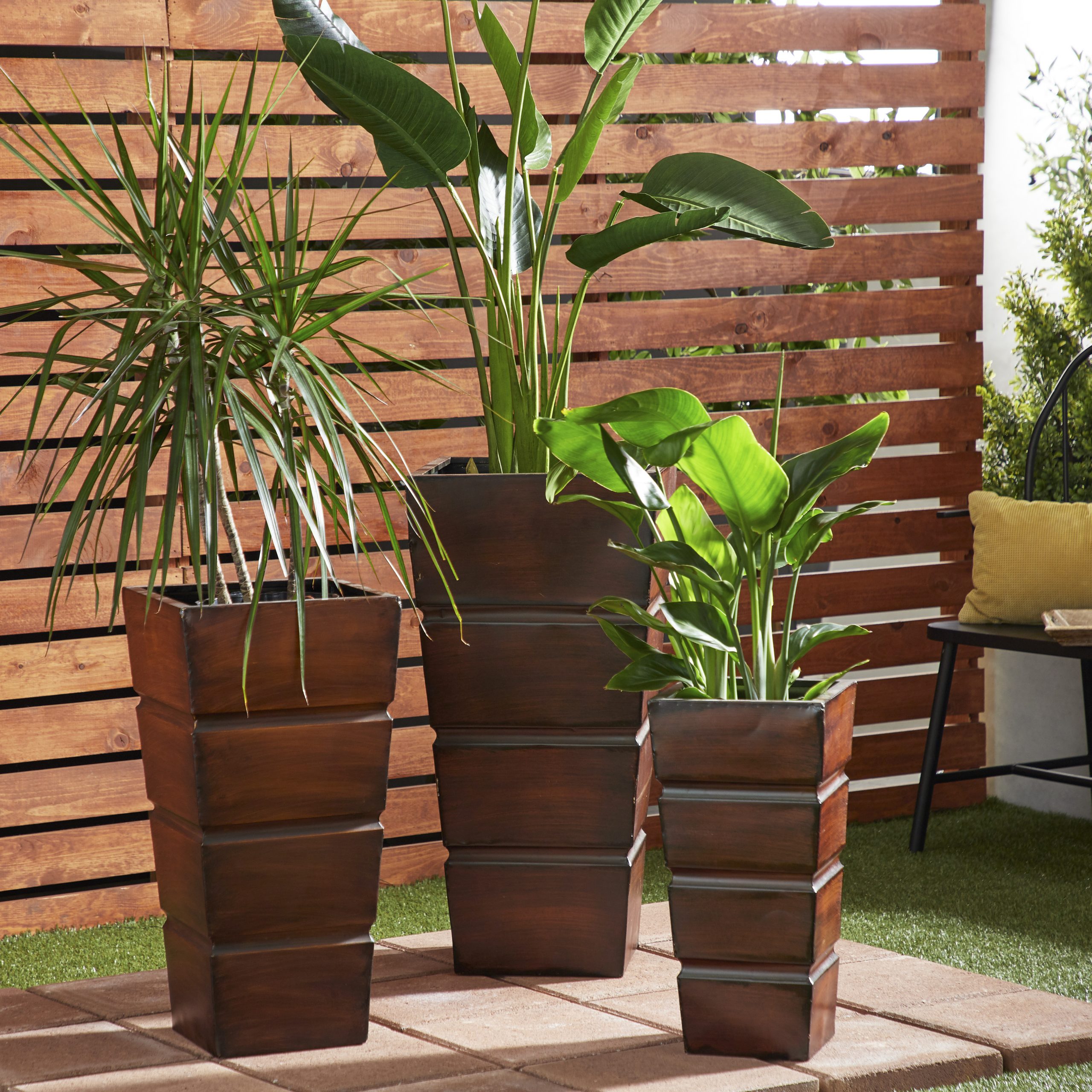 Brown Metal Planter (Set of 3), 31″, 25″, 20″H Brown Metal Planter (Set of 3), 31″, 25″, 20″H